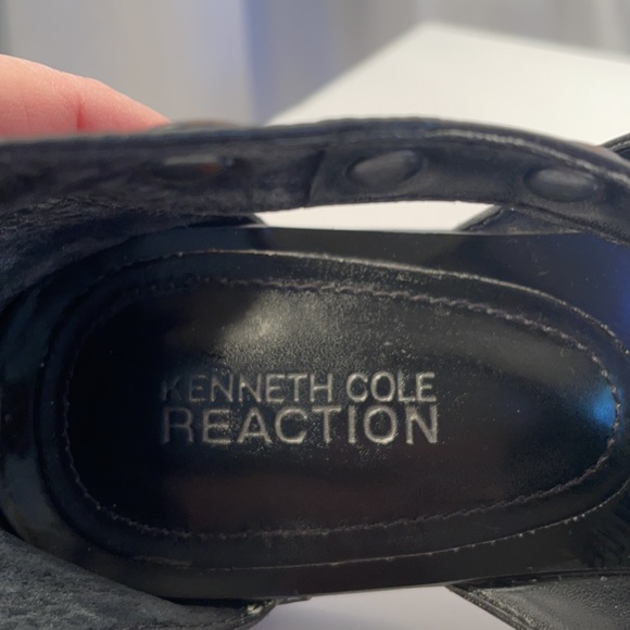Kenneth Cole Reaction Gem-Nastics Sandals - Picture 4 of 7